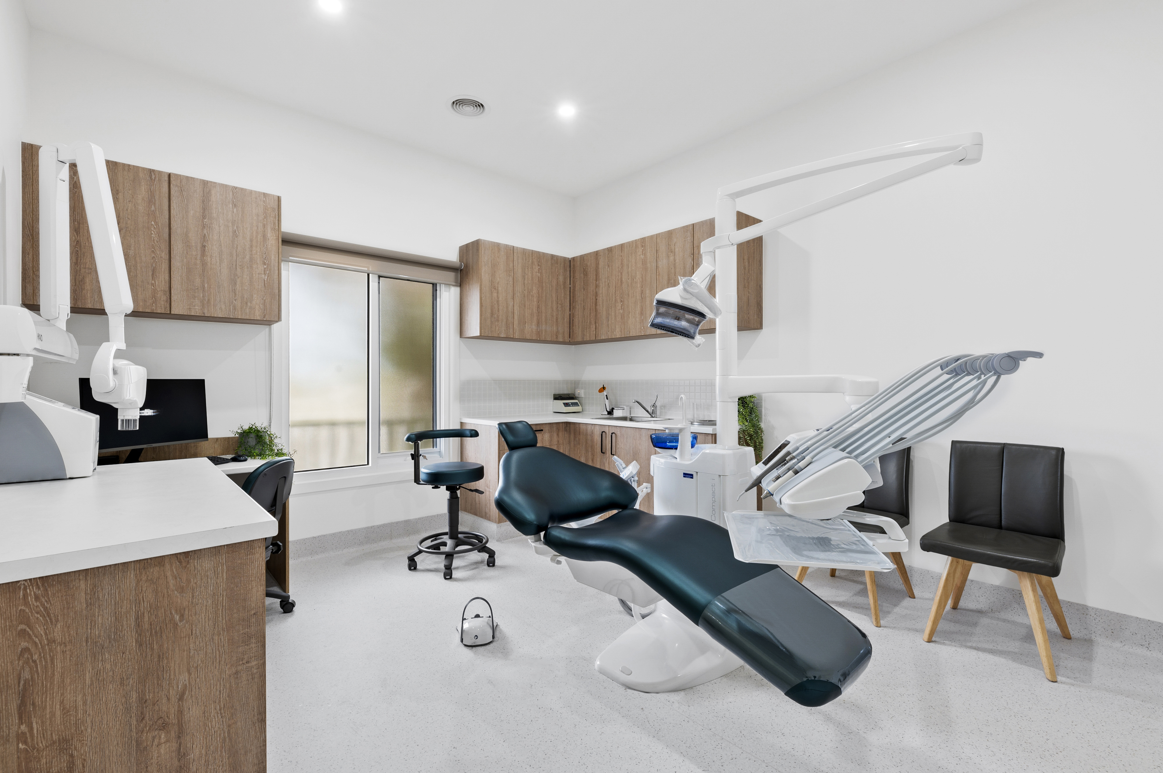 Balyang Dental reception area